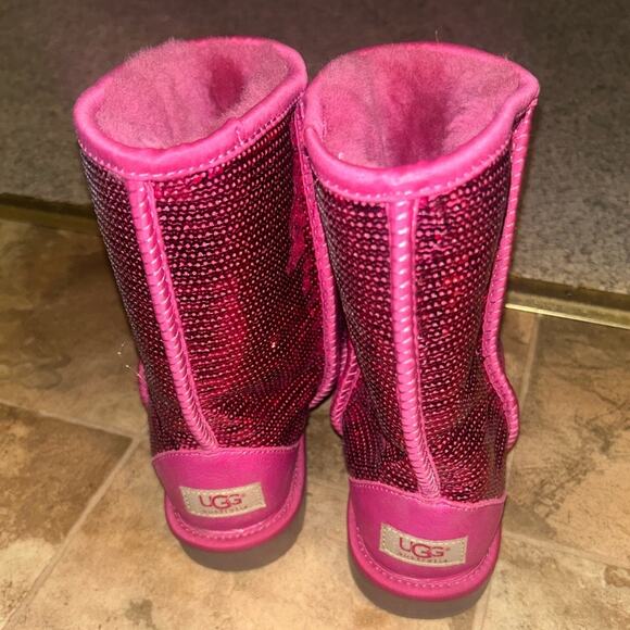 Ugg Classic Short Pink Sparkle Size 8 - Picture 3 of 6